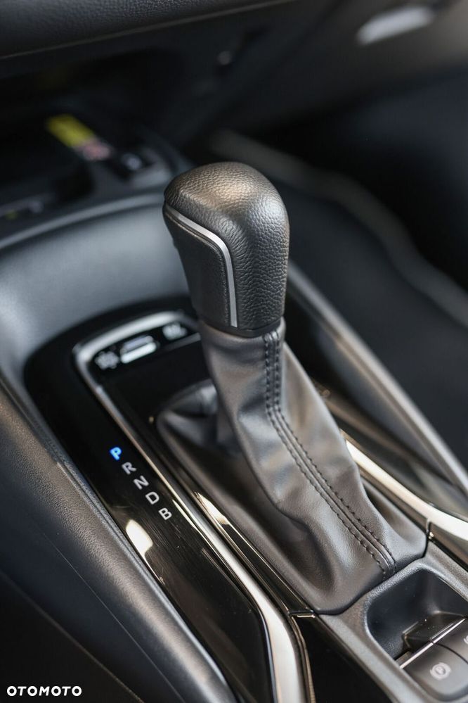 Toyota Corolla 1.8 Hybrid Comfort - 40