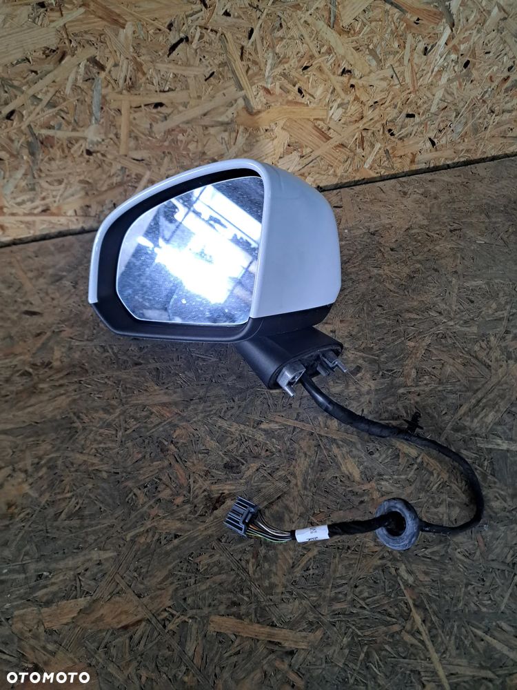 Volvo XC40 lusterko lewe zewnetrzne kod lakieru 614  9 pin - 1