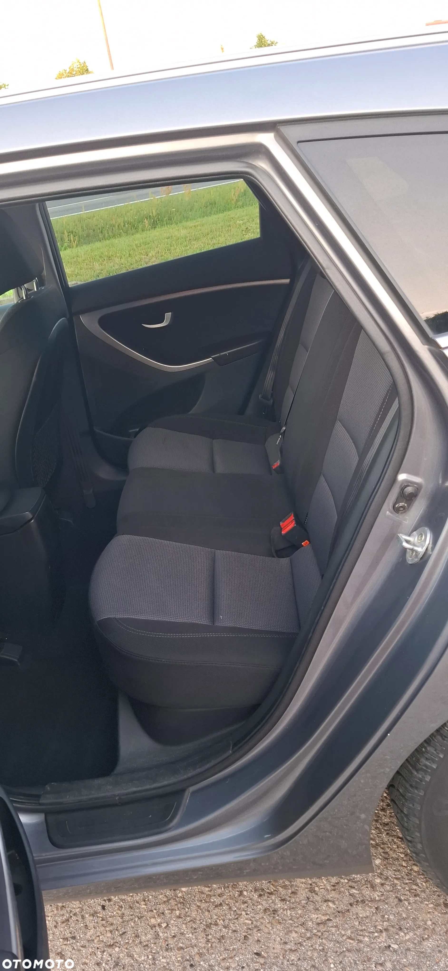 Hyundai i30 i30cw blue 1.6 CRDi Trend - 13