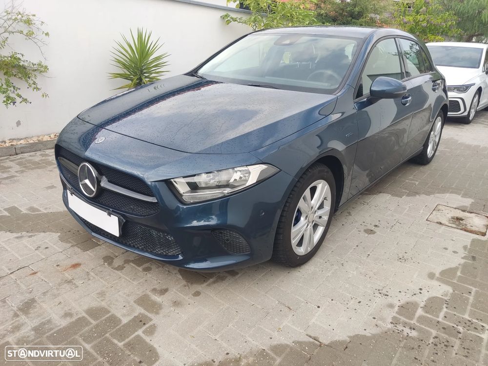 Mercedes-Benz A 250 - 1