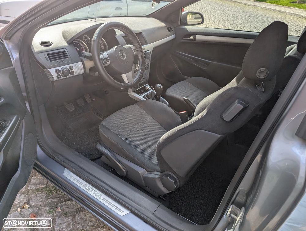 Opel Astra GTC 1.7 CDTI - 9