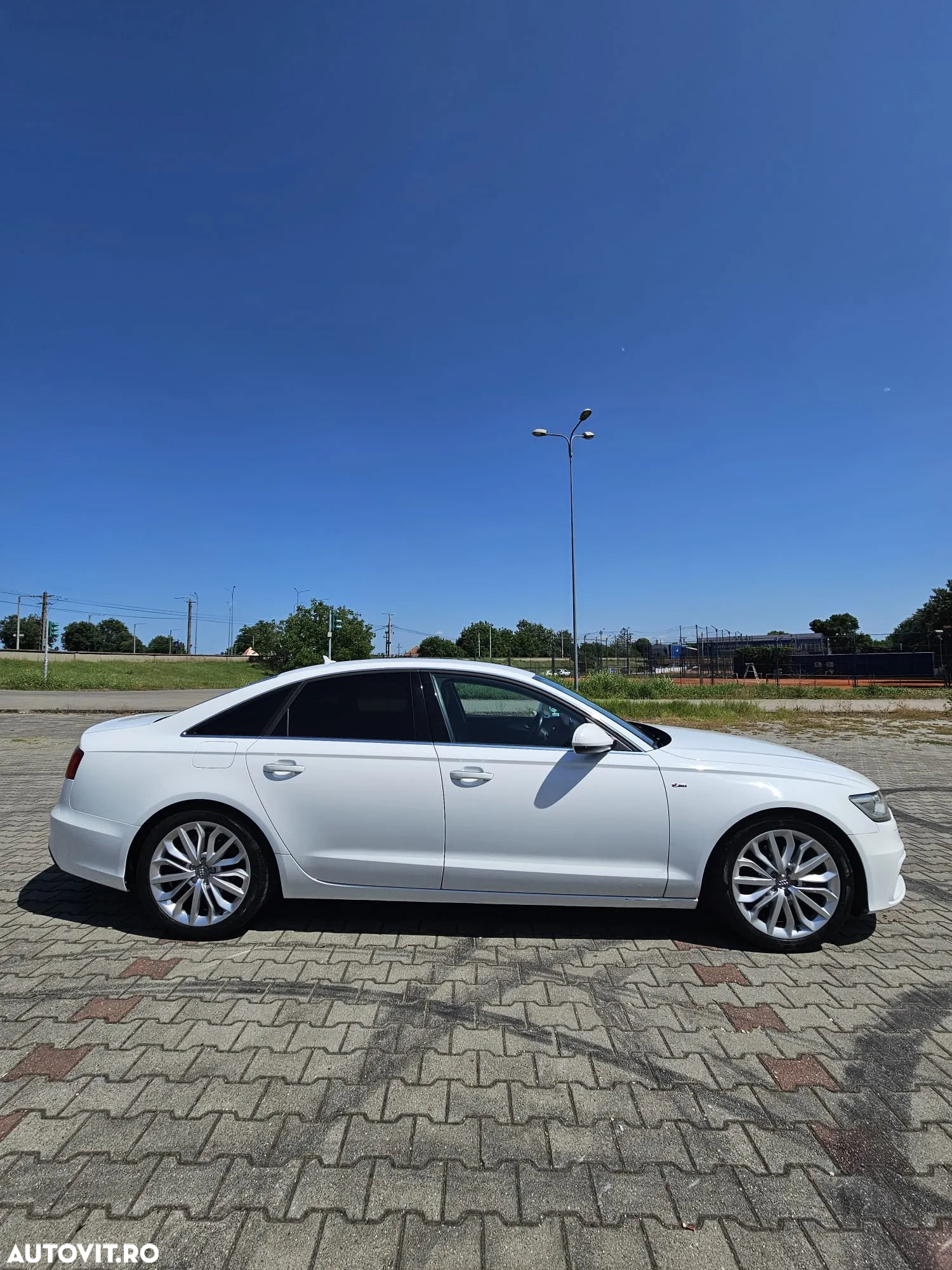 Audi A6 2.0 TDI DPF sport selection - 6