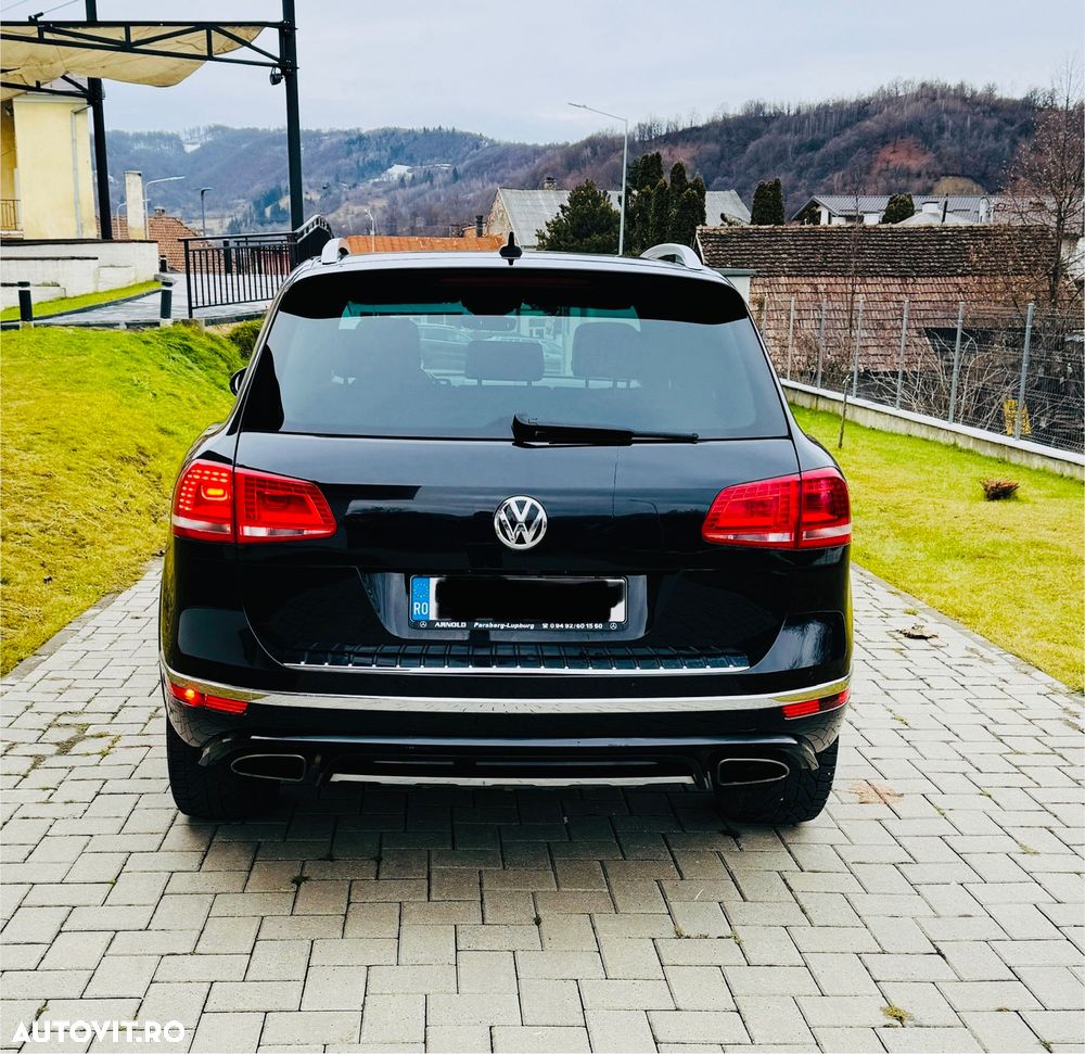 Volkswagen Touareg - 16