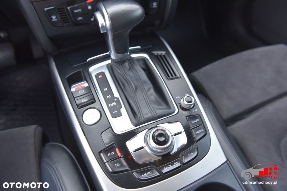 Audi A4 Avant - 32