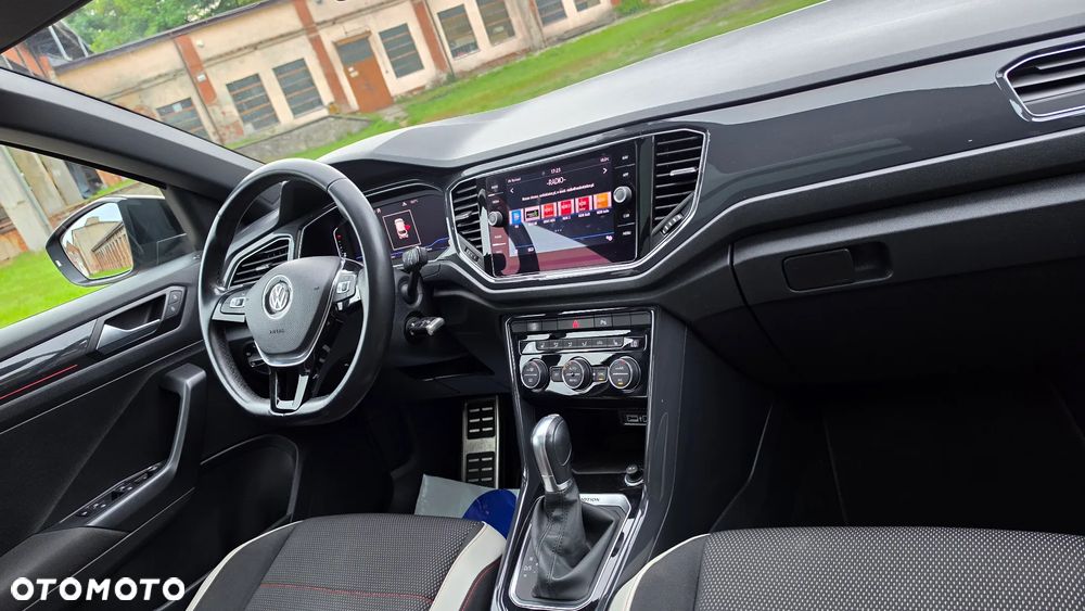 Volkswagen T-Roc 2.0 TSI OPF 4MOTION DSG Sport - 16