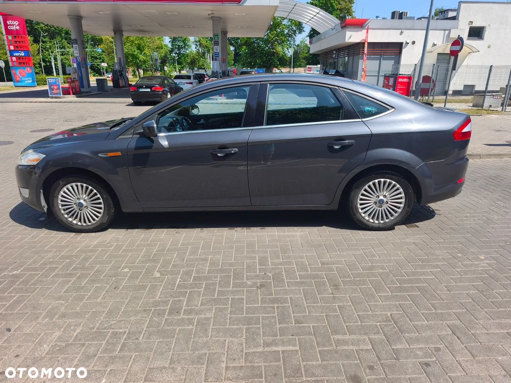Ford Mondeo 2.0 Titanium - 2