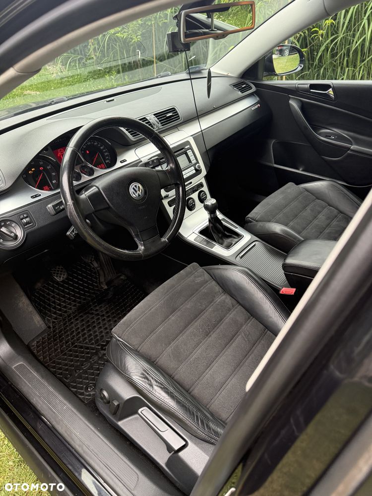 Volkswagen Passat - 6