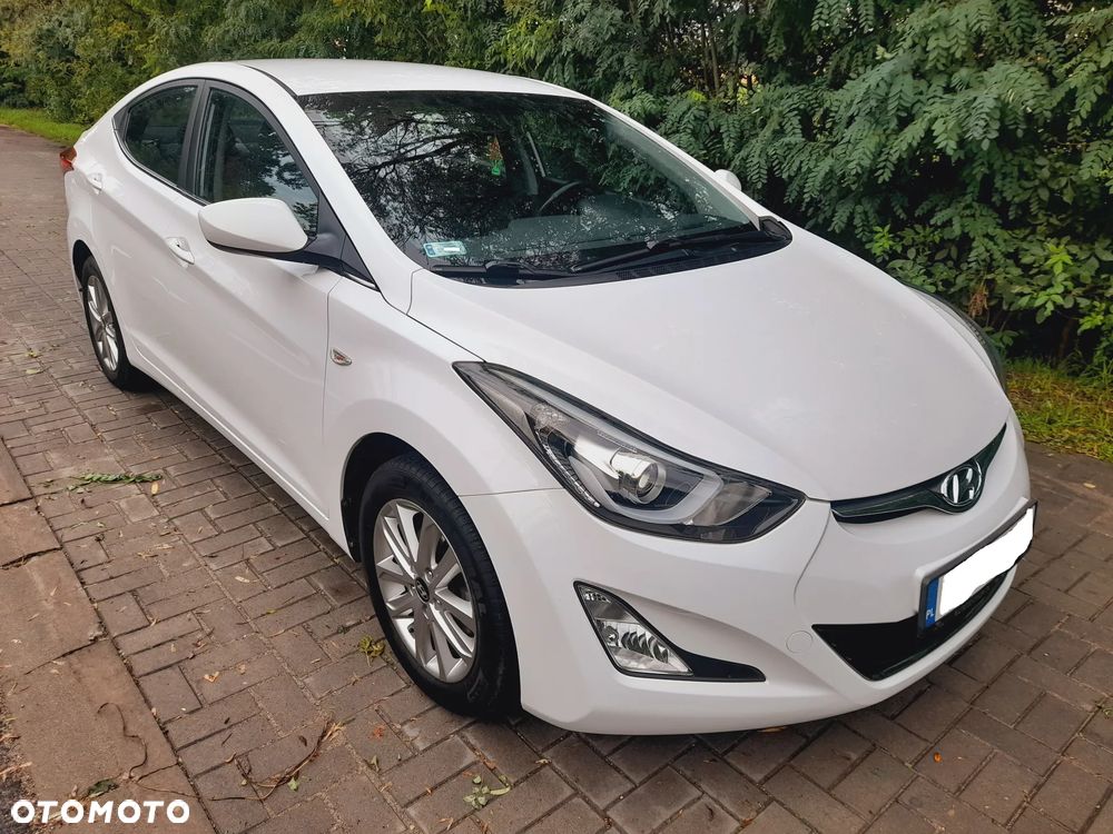 Hyundai Elantra 1.6 Comfort - 7