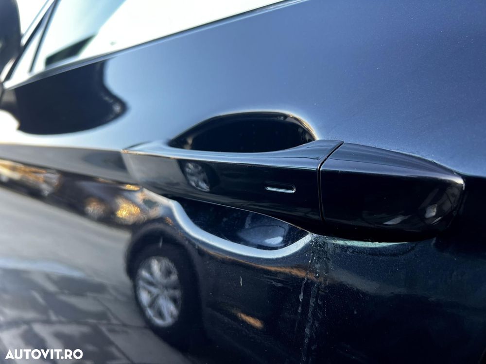 Volkswagen Passat - 27