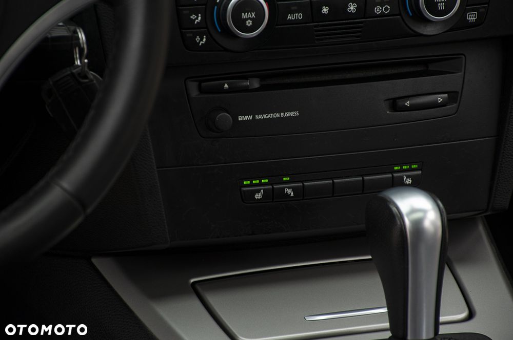 BMW Seria 3 - 34