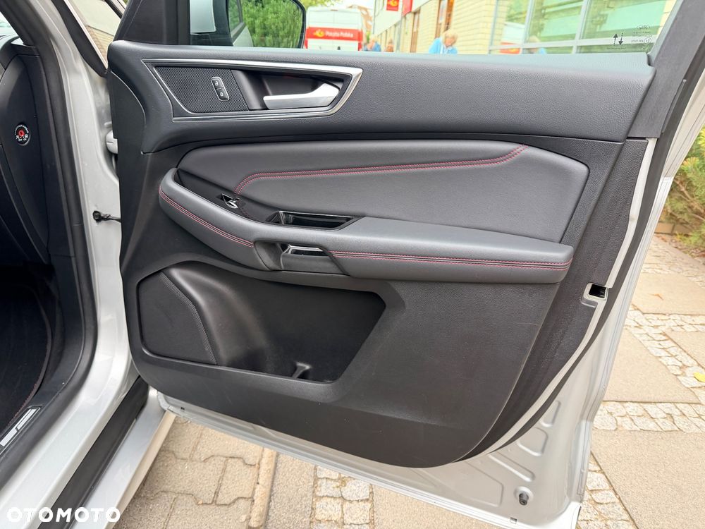 Ford S-Max - 27