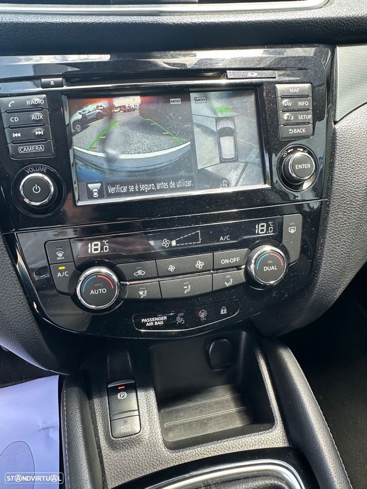 Nissan Qashqai 1.5 dCi N-Connecta 18 - 13