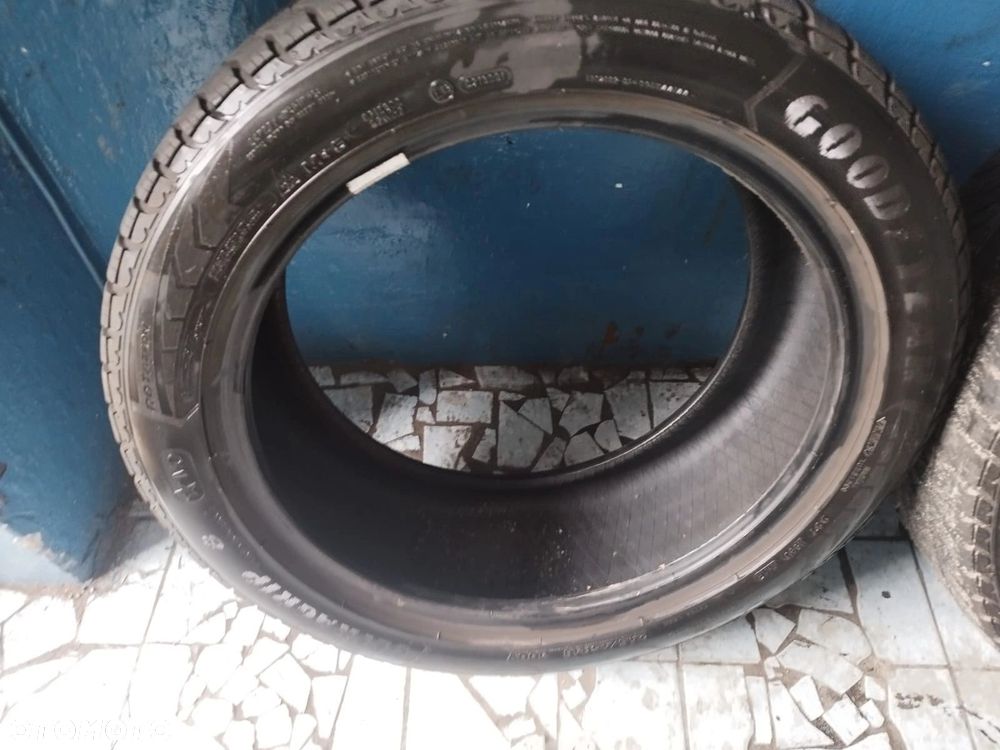 OPONY ZIMA GOODYEAR ULTRAGRIP 8 M+S MO 245/45 R18 100Y - 13