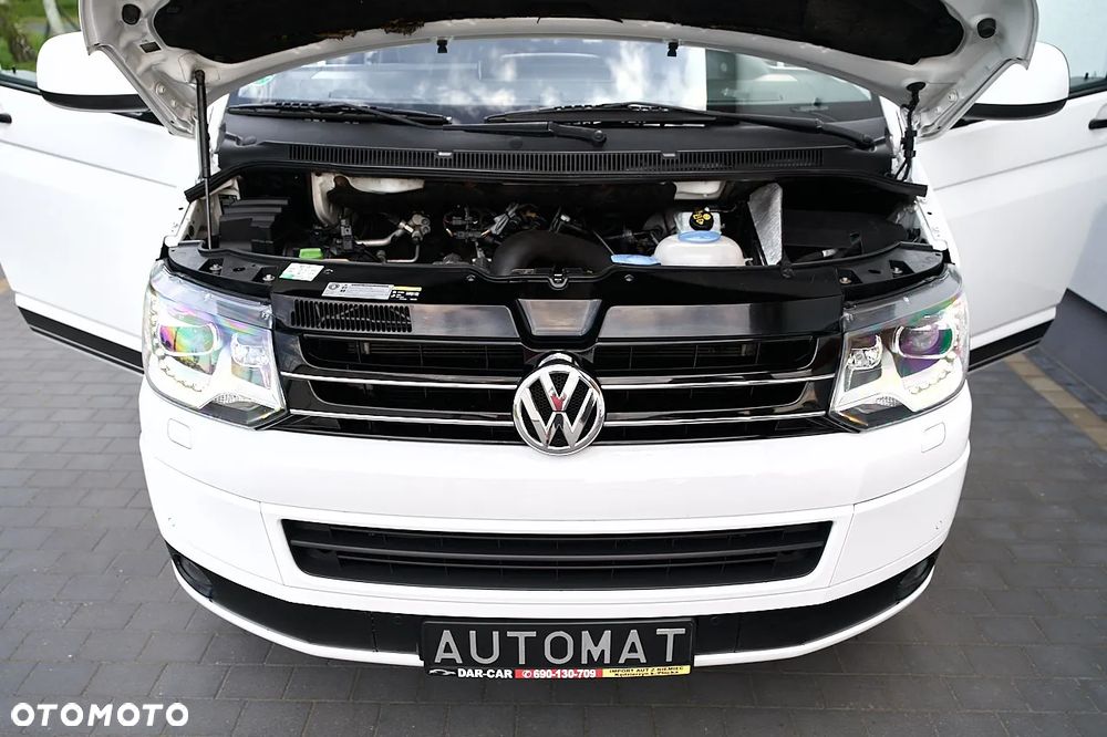 Volkswagen Multivan - 22