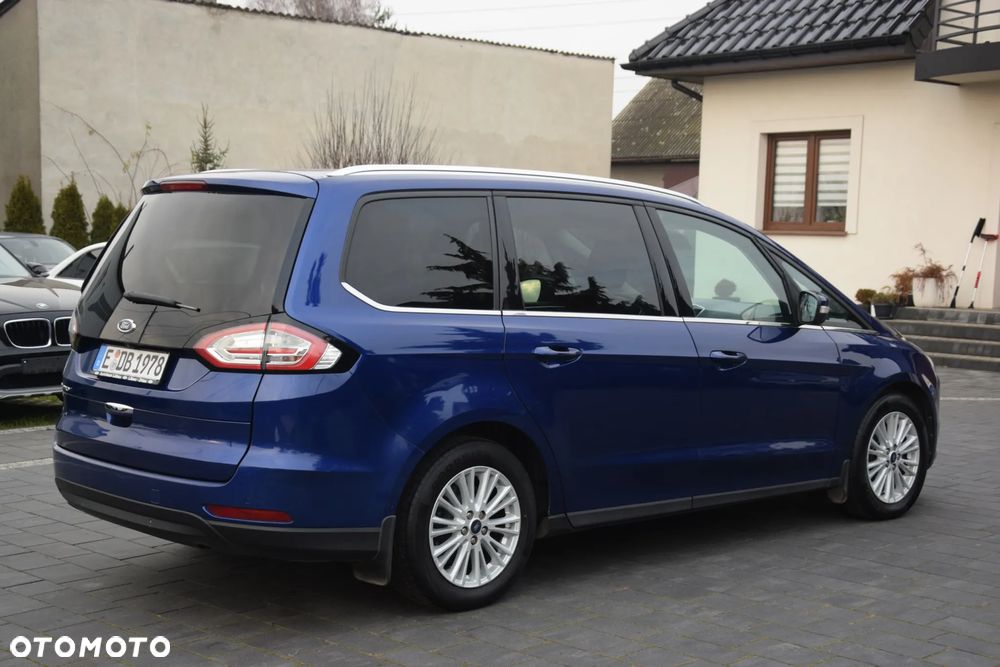 Ford Galaxy - 8