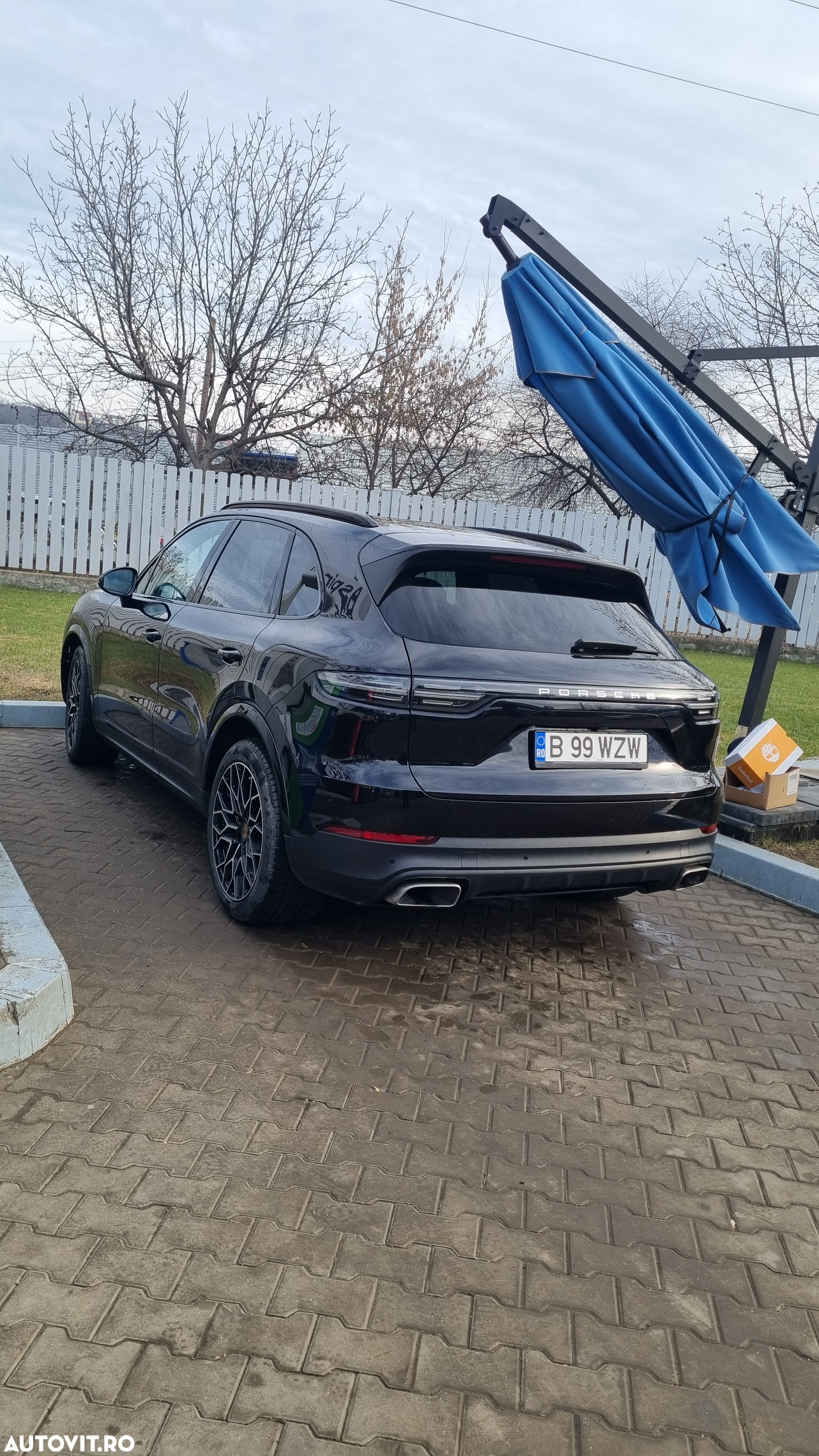Porsche Cayenne Standard - 8