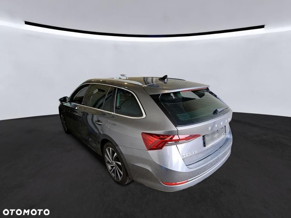 Skoda Octavia - 3