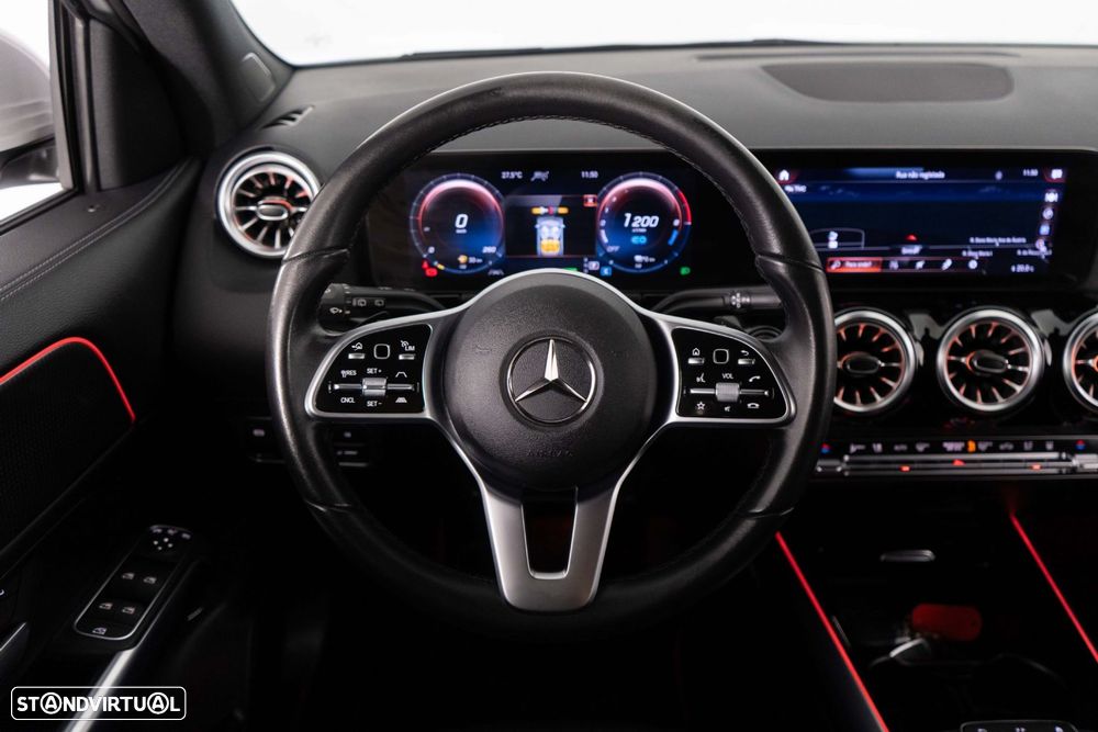 Mercedes-Benz GLA 250 e - 26