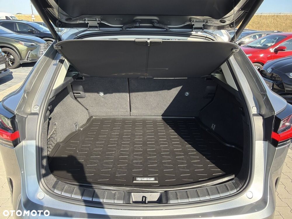 Lexus NX 350h Elegance 2WD - 11