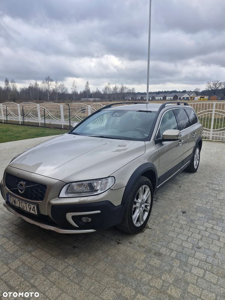 Volvo XC 70 D4 AWD Summum - 1