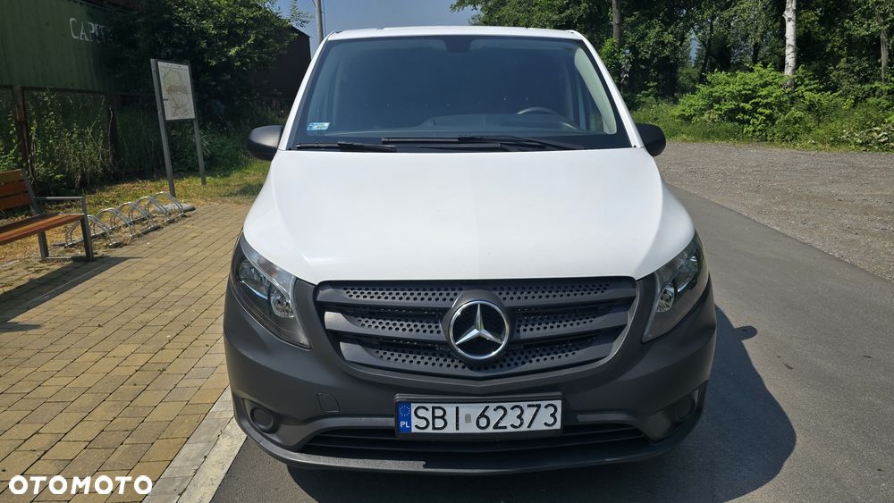 Mercedes-Benz vito 111 - 2