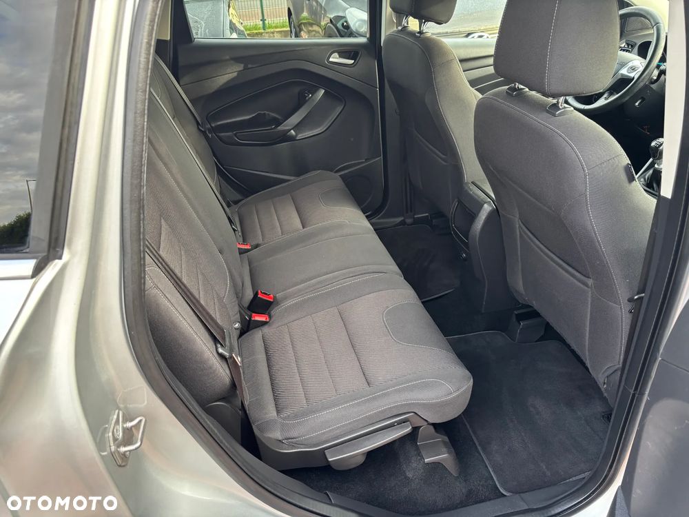 Ford Kuga 2.0 TDCi 4WD Trend - 15