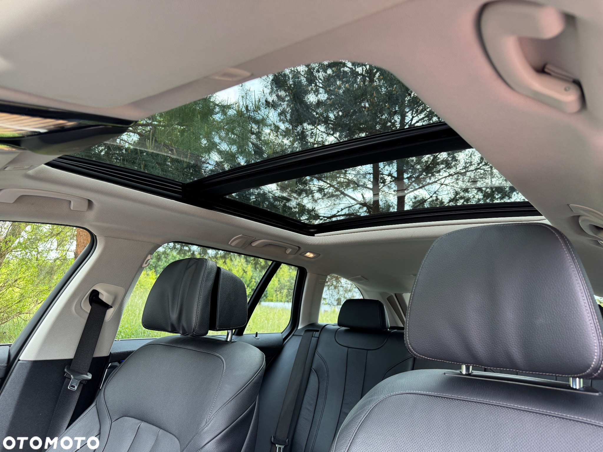 BMW Seria 5 520d xDrive Touring Luxury Line - 32