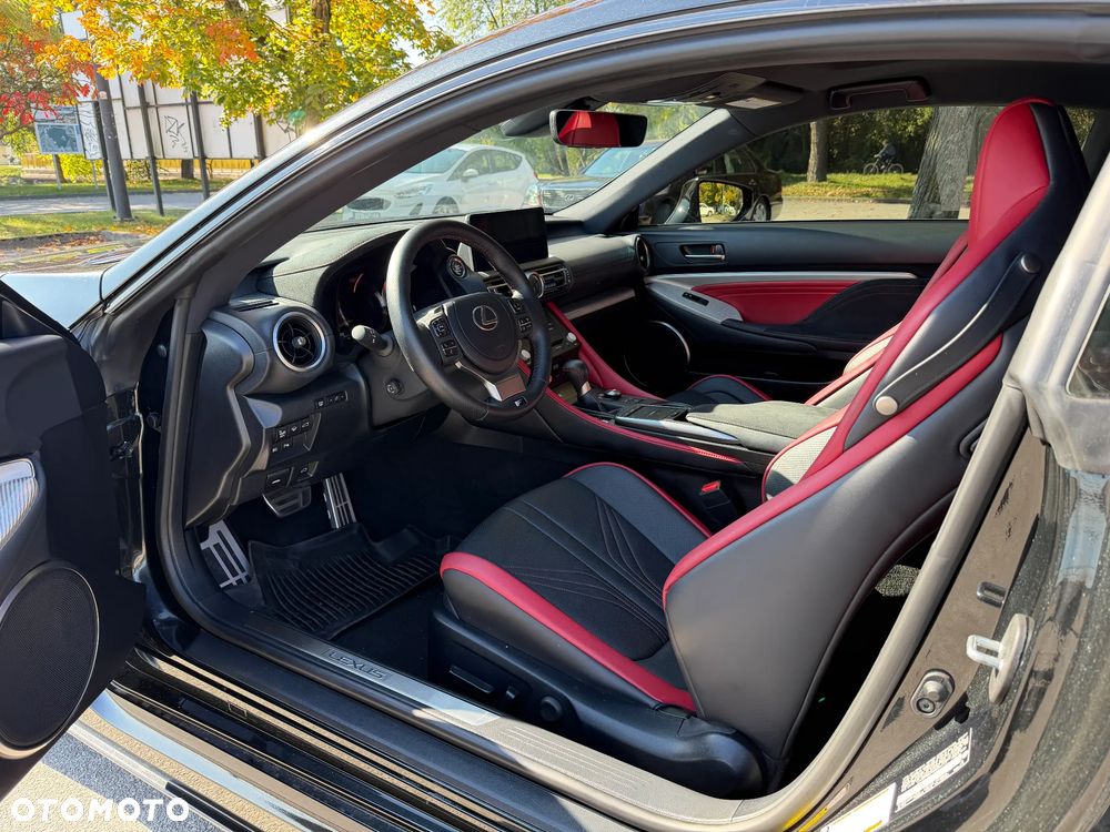 Lexus RC F Ultimate Edition - 36
