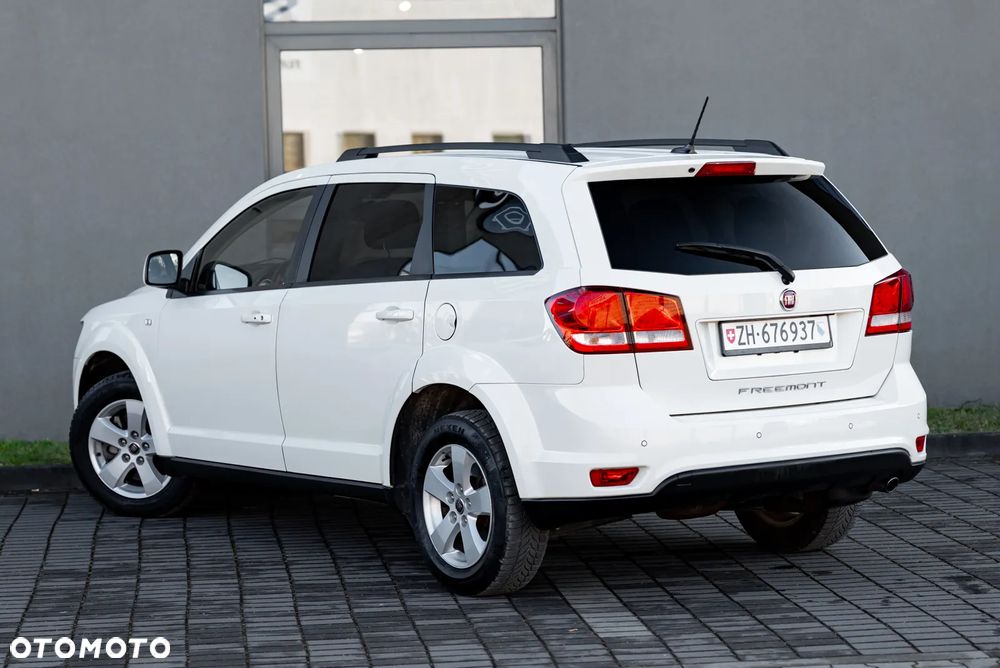 Fiat Freemont 2.0 Multijet 16V DPF Urban - 13