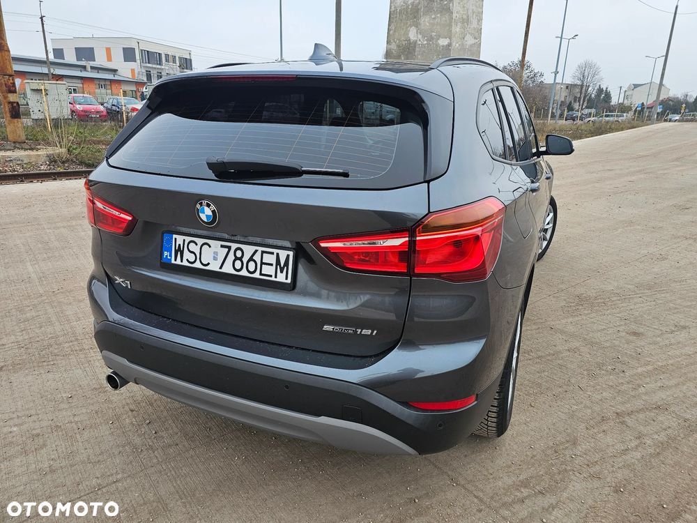 BMW X1 sDrive18i Advantage - 14