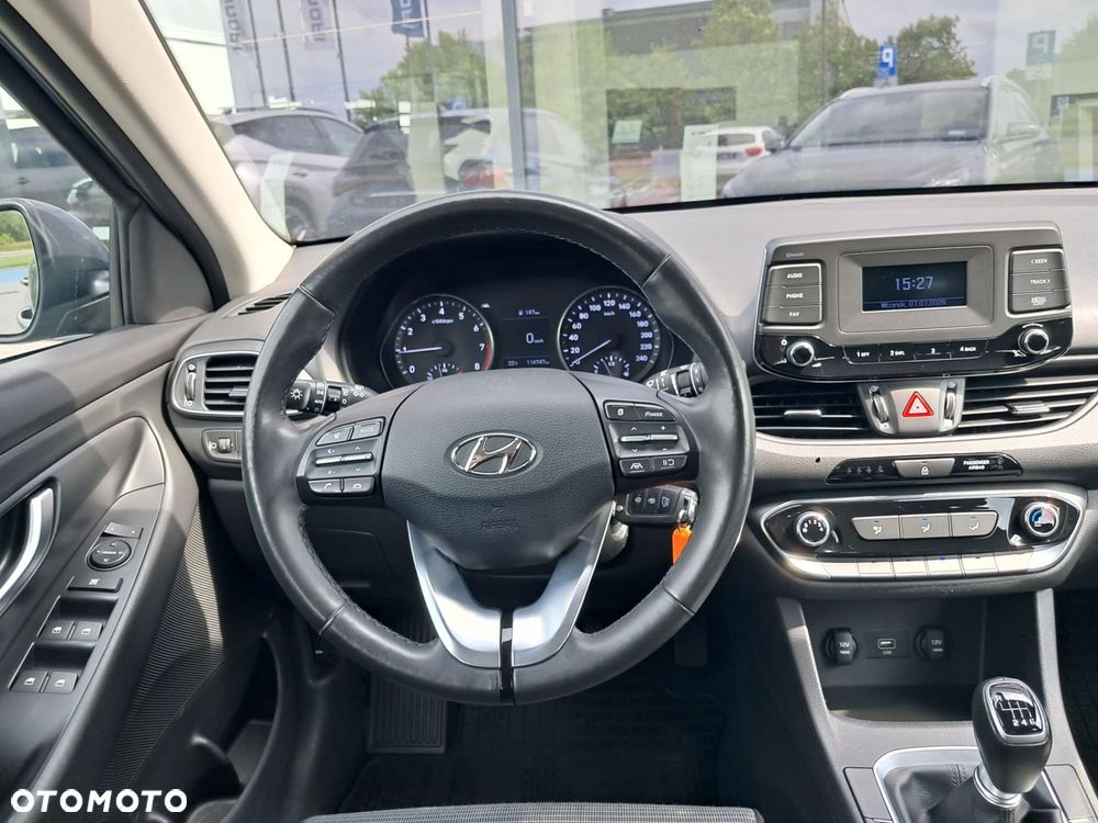 Hyundai i30 1.5 DPI Smart - 17