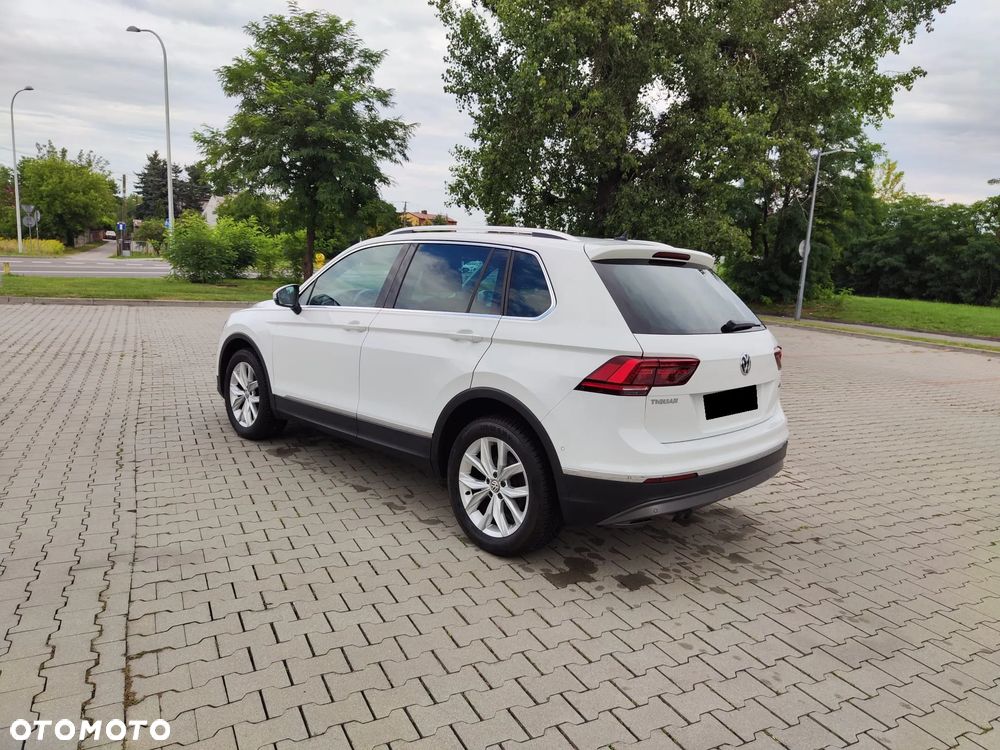 Volkswagen Tiguan 2.0 TDI SCR 4Motion (BlueMotion Techn.) DSG Highline - 4