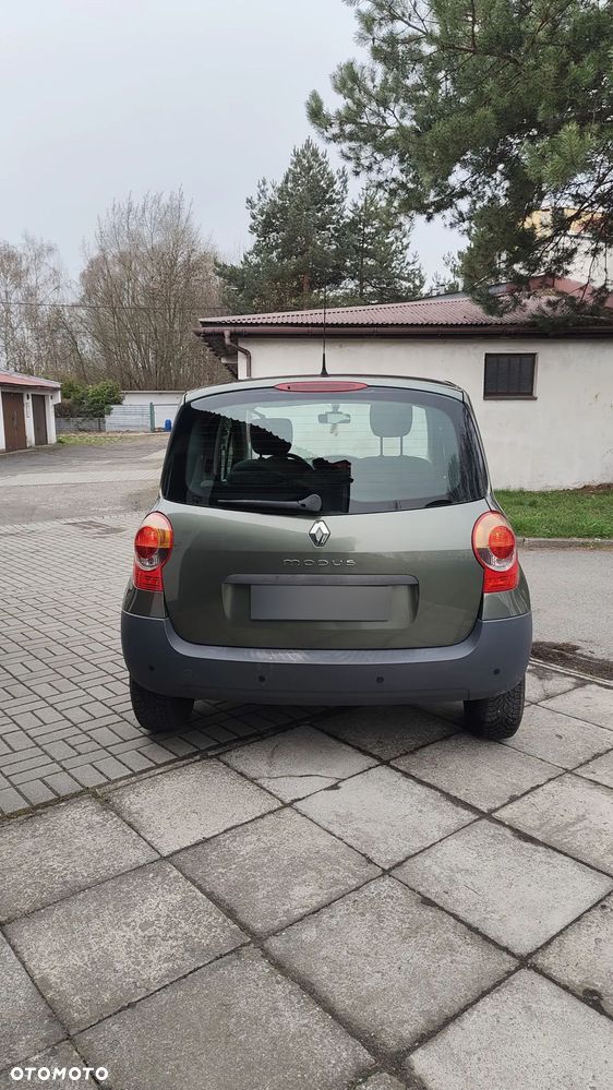 Renault Modus - 2