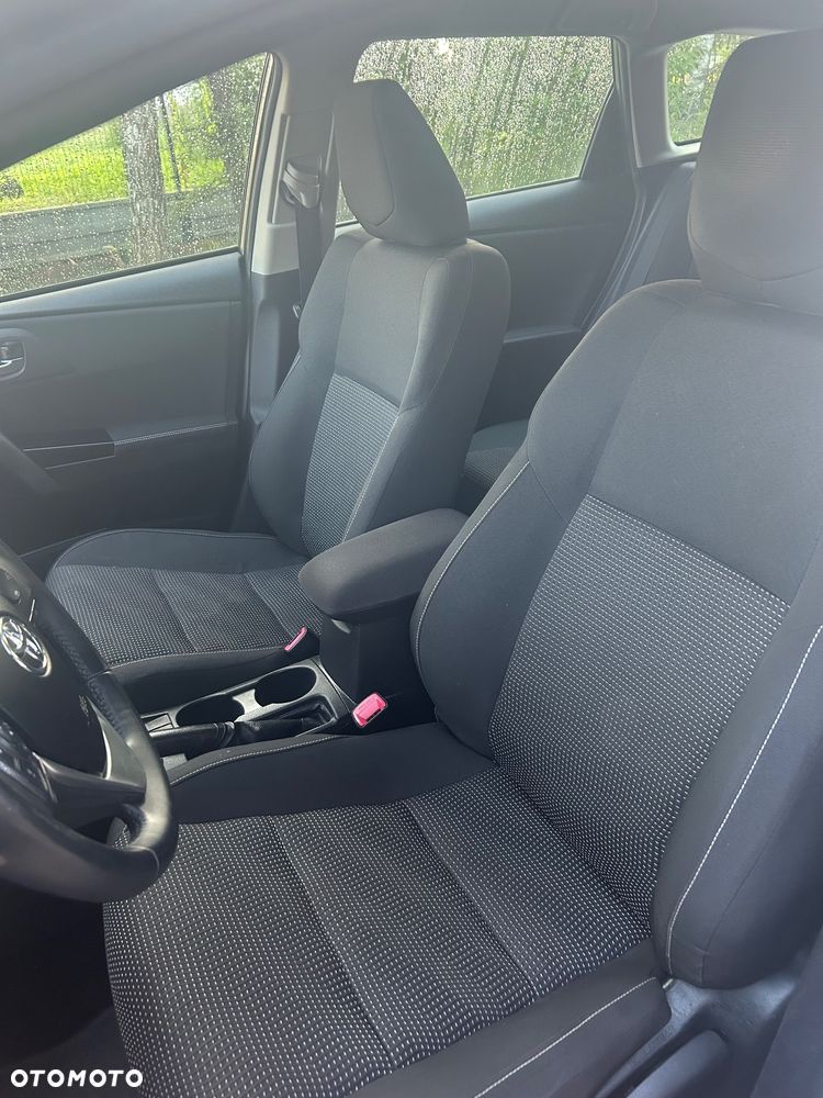 Toyota Auris - 28