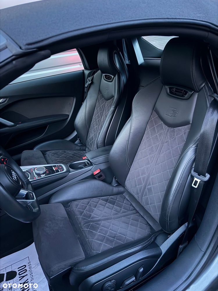 Audi TT S Roadster - 35