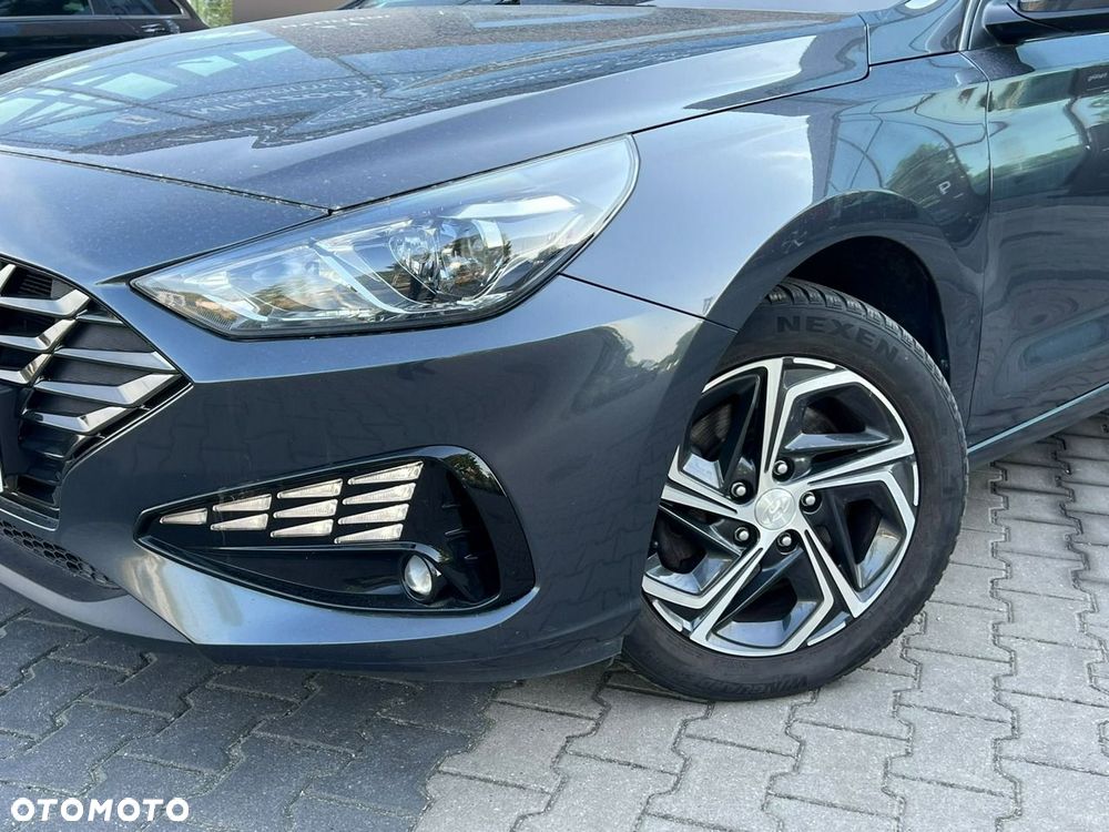 Hyundai i30 1.5 DPI Comfort - 3