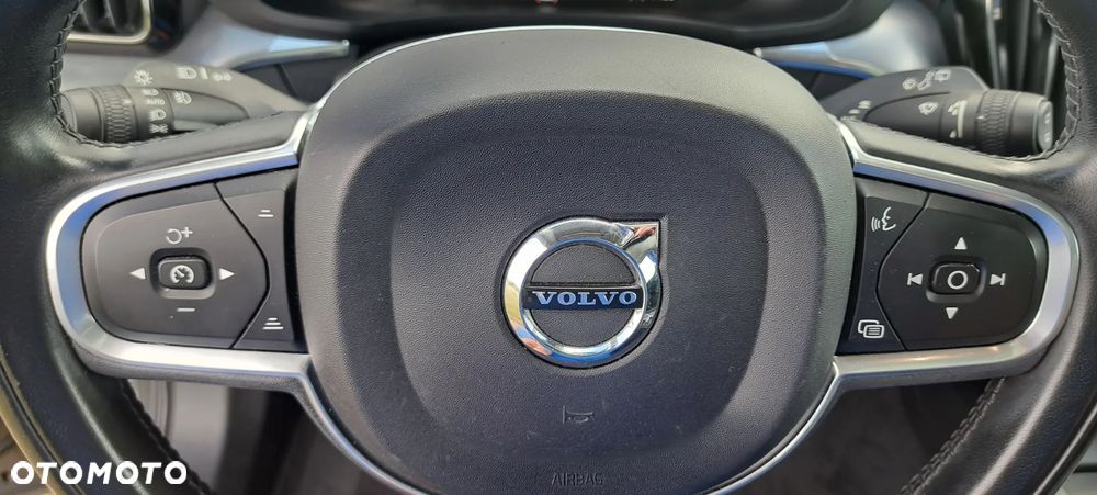 Volvo XC 60 T5 AWD Momentum - 15