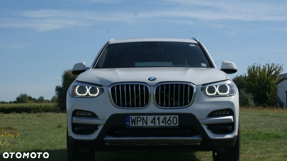BMW X3 xDrive30i Luxury Line - 10