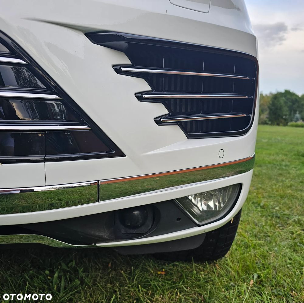 Volkswagen Touareg 3.0 V6 TDI BMT Perfectline R-Style - 7