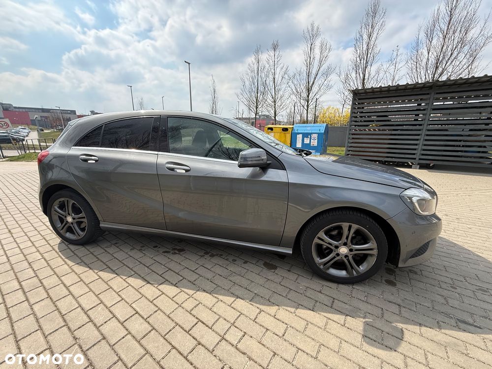Mercedes-Benz Klasa A 180 BlueEfficiency Edition - 5