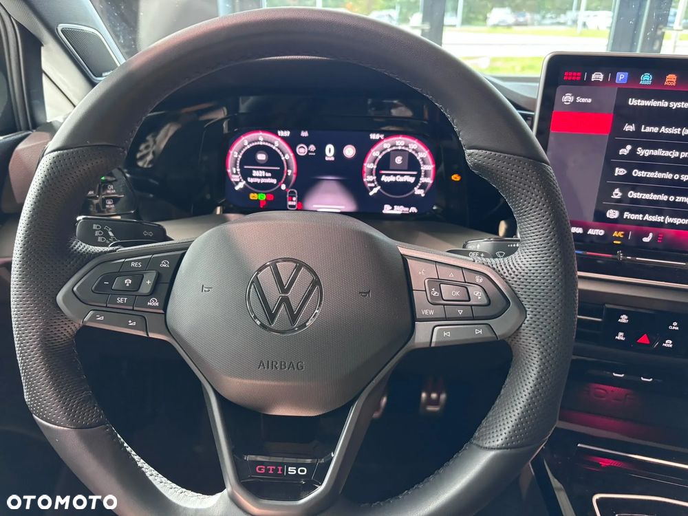 Volkswagen Golf - 14