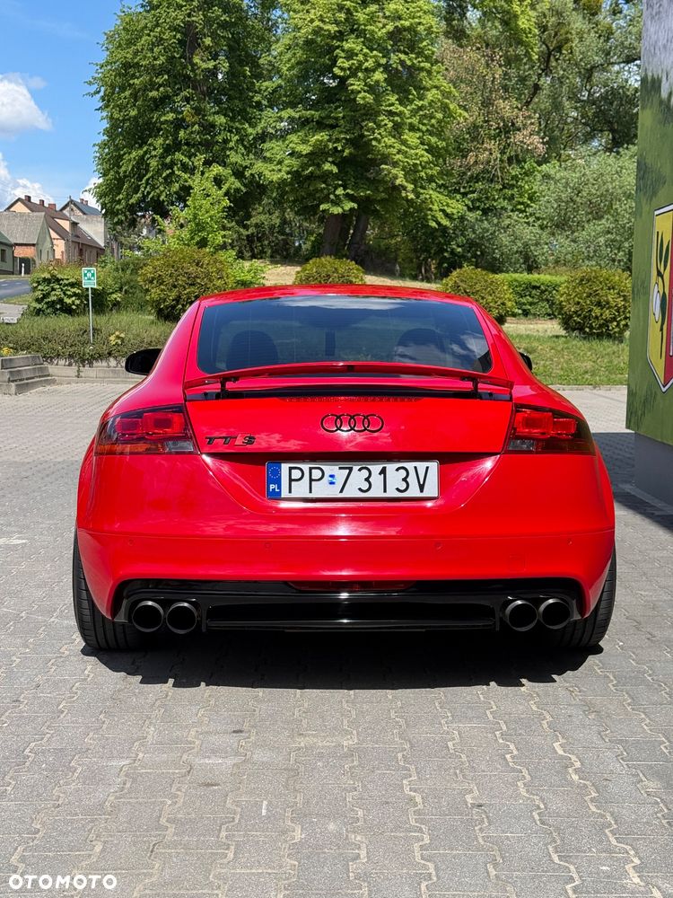 Audi TT S Coupé - 7