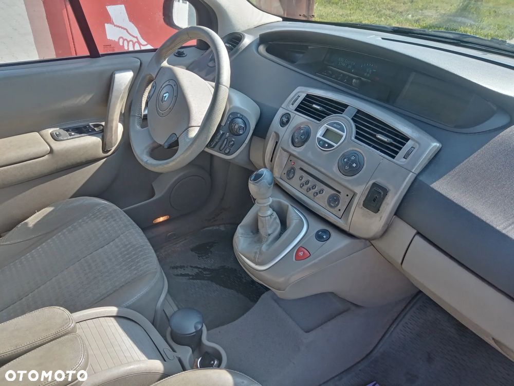Renault Scenic 1.9 dCi Confort Privilege - 7