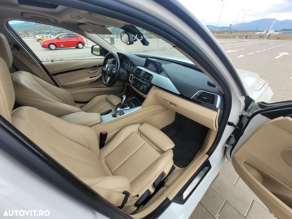 BMW Seria 3 320d xDrive AT Sport Line - 8