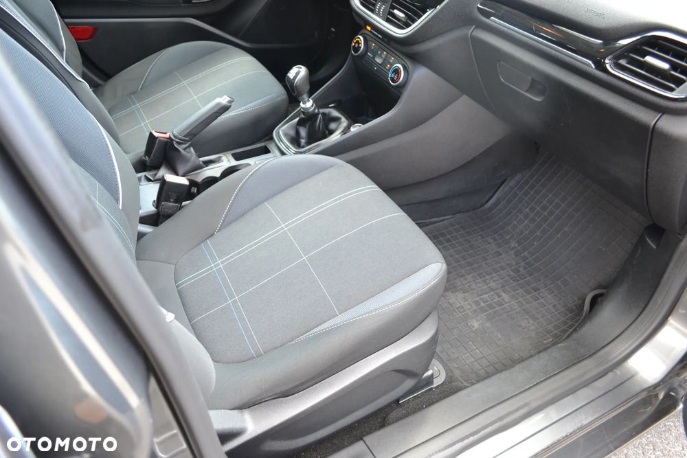 Ford Fiesta 1.5 TDCi ACTIVE - 21