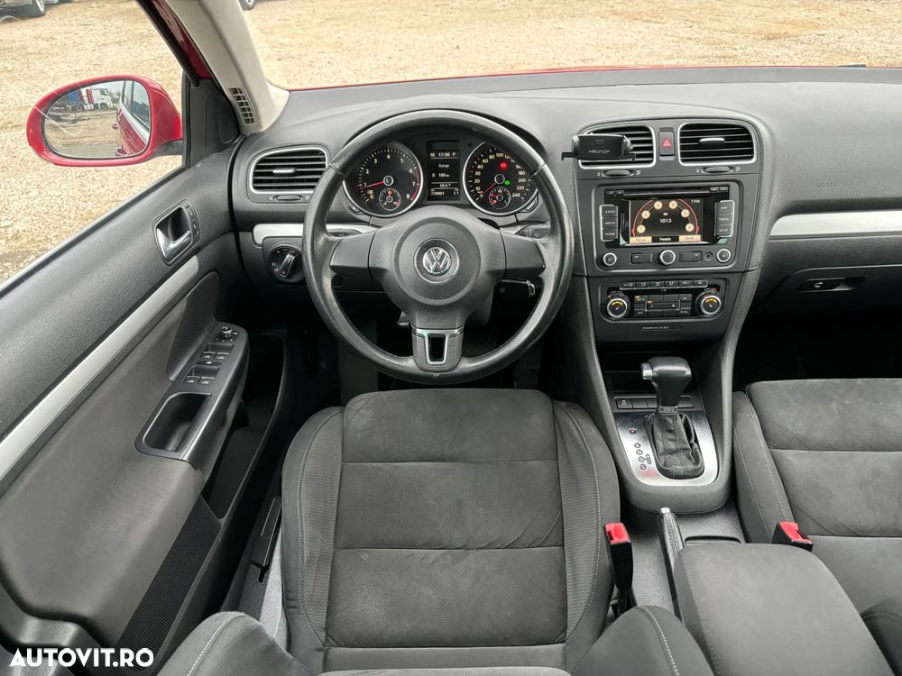 Volkswagen Golf 1.4 TSI DSG Exclusive - 23
