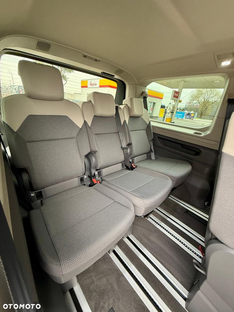Volkswagen Multivan 2.0 TDI L2 Family DSG - 33