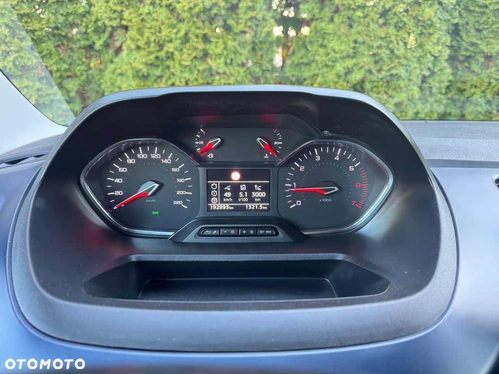 Peugeot Rifter BlueHDI 130 L1 Allure - 19