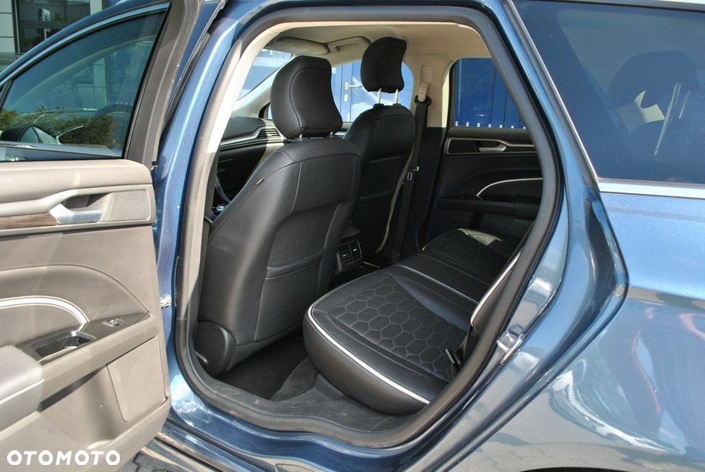 Ford Mondeo 2.0 EcoBlue Vignale - 11