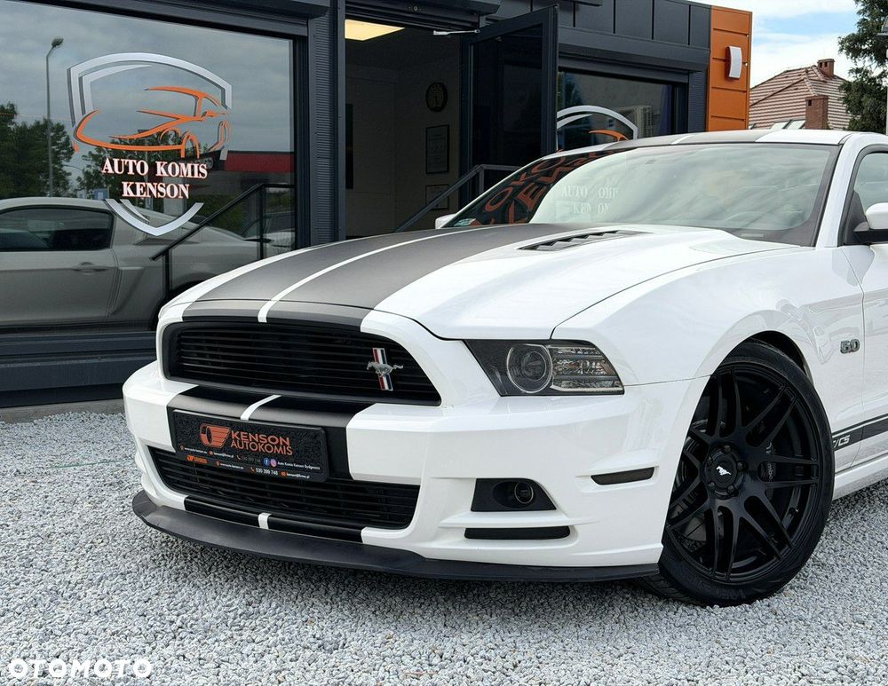 Ford Mustang - 8